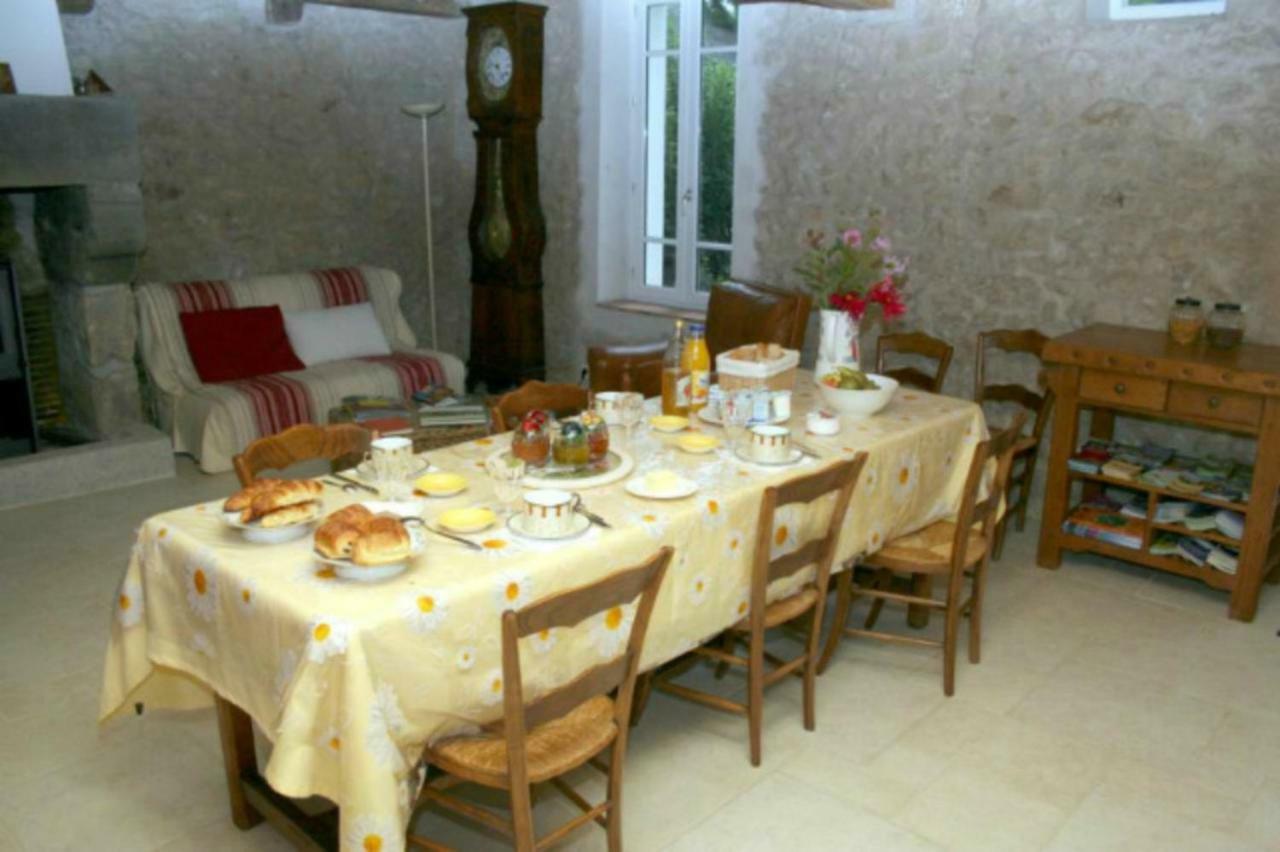 Le Clos Tilia Bed and Breakfast Cléry-Saint-André Esterno foto